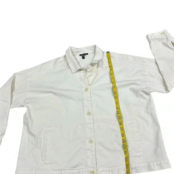 Eileen Fisher Cotton Blend Lightweight Jacket Large Cream Button Pockets Stretch - Picture 6 of 10
